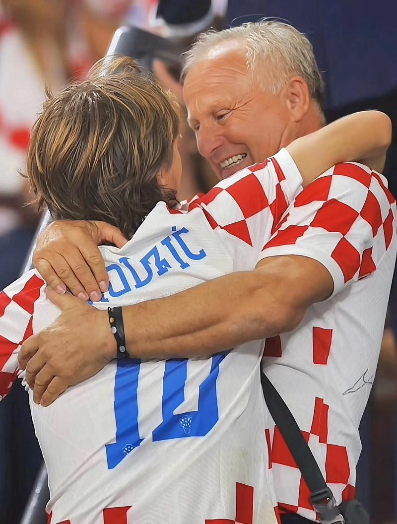 沪媒：足协杯决赛有六成是河南球迷，“球迷专列”重现江湖